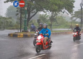 Bukan Sekadar Lumpur, Ini Bahaya Serius Pasca Banjir di Bekasi